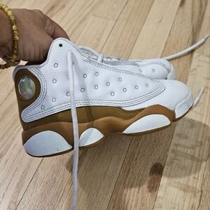 Jordan 13s size 10.5c